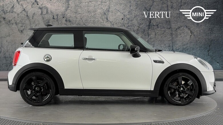 MINI Hatchback 2.0 Cooper S Classic 3dr Auto Petrol Hatchback